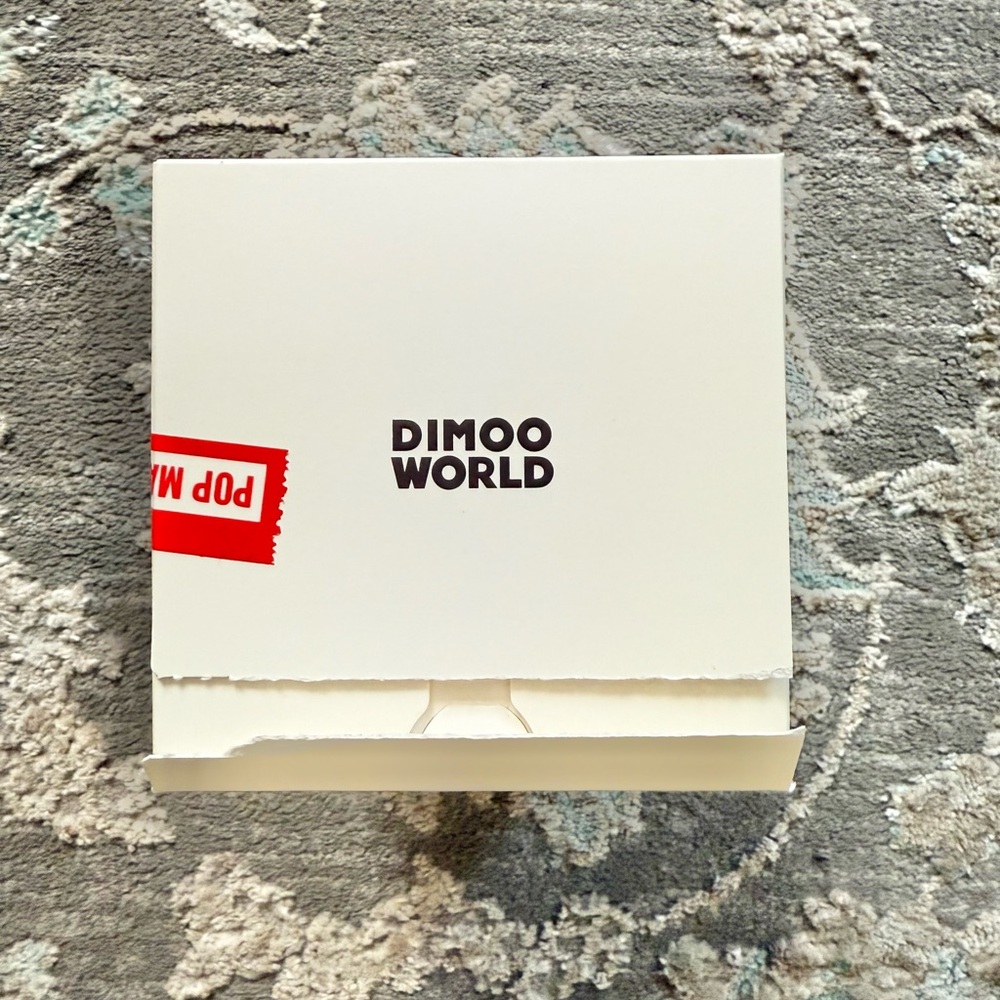 POP MART DIMOO WORLD x DISNEY Series Vinyl Plush Keychain - Pluto’s House - Picture 2 of 6